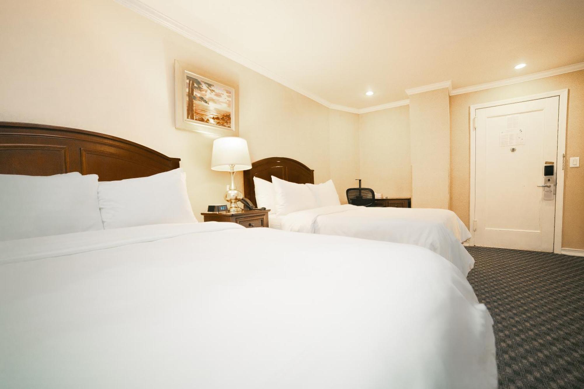 Stanford Hotel