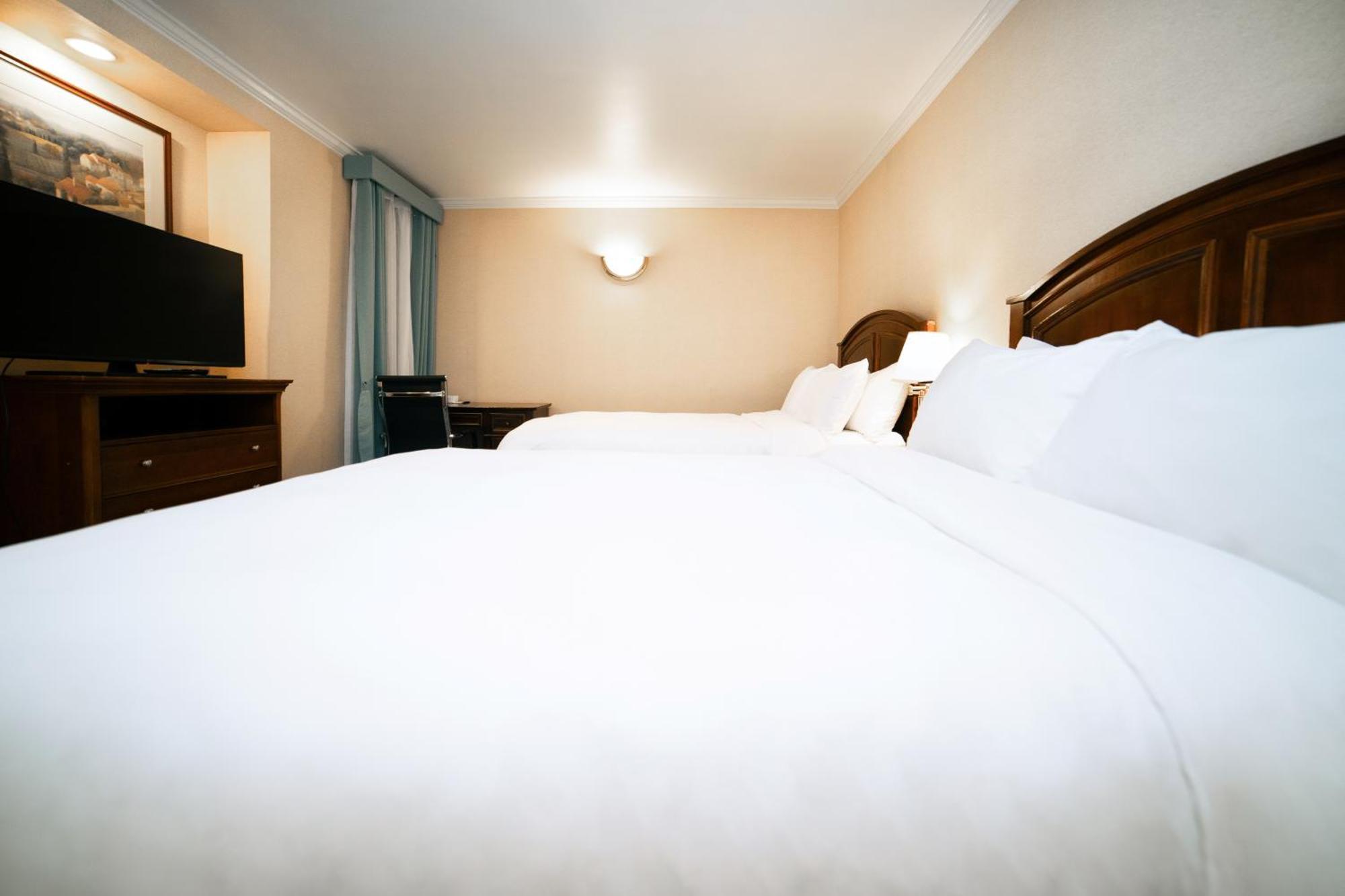 Stanford Hotel